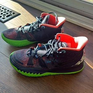 Men’s  Nike Kyrie 7